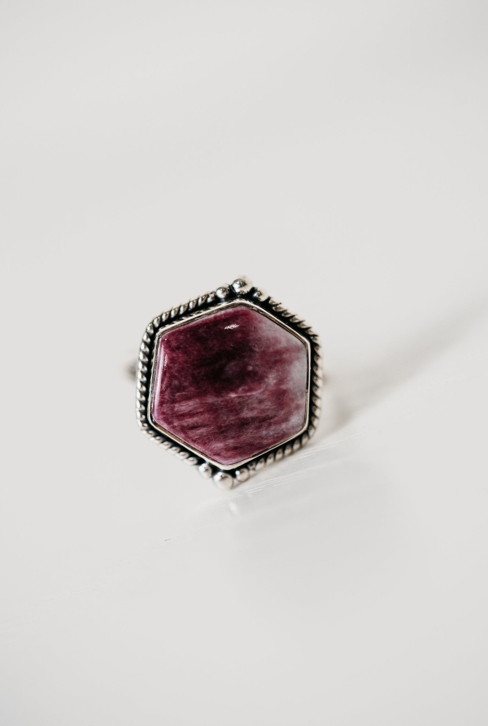 Auburn Ring | Spiny Oyster