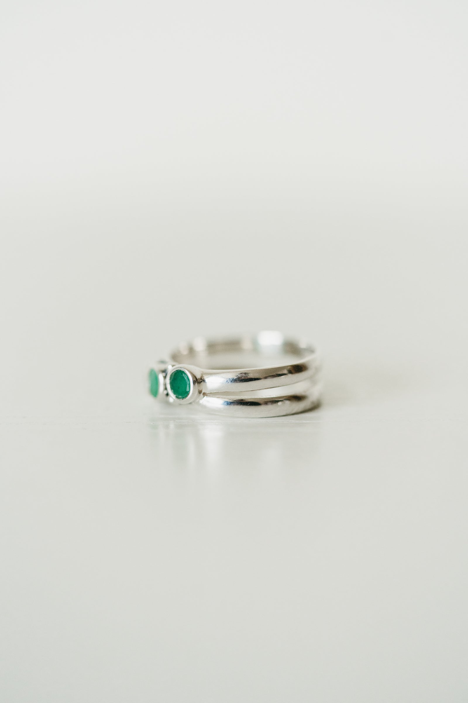 Zara Ring | Emerald