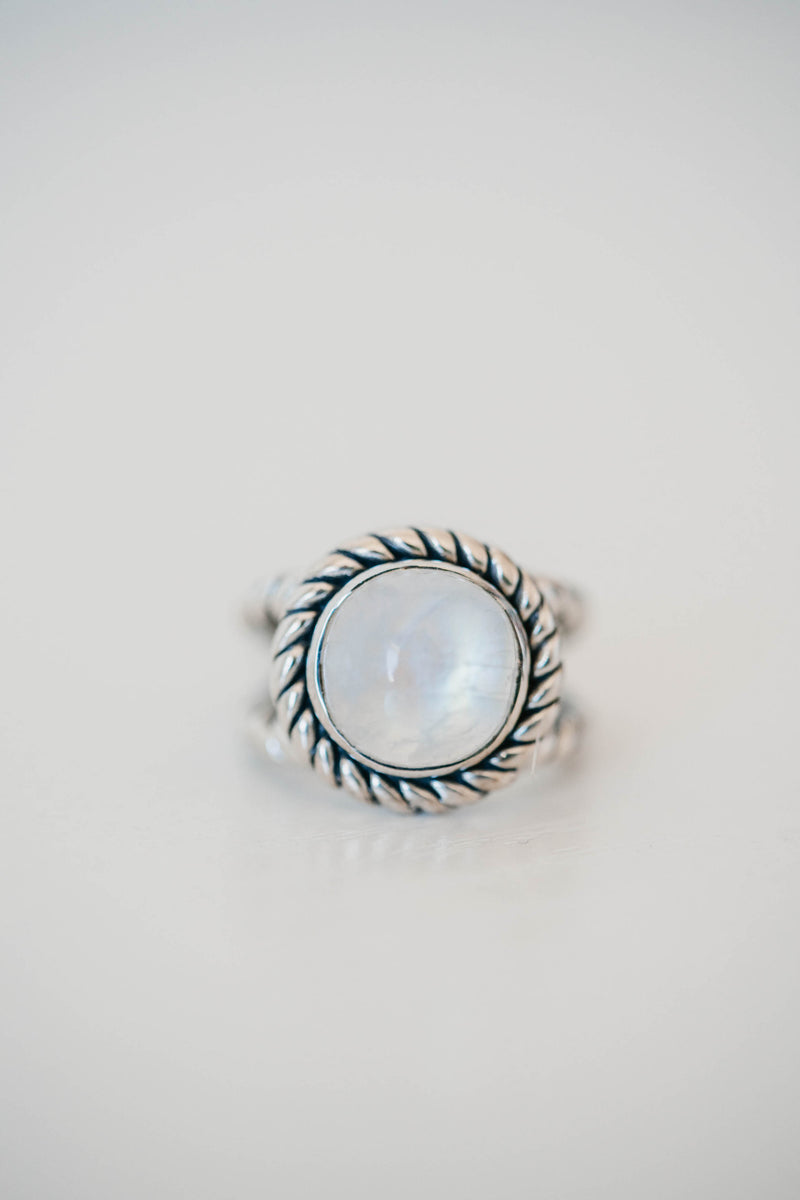 Huck Ring | Moonstone