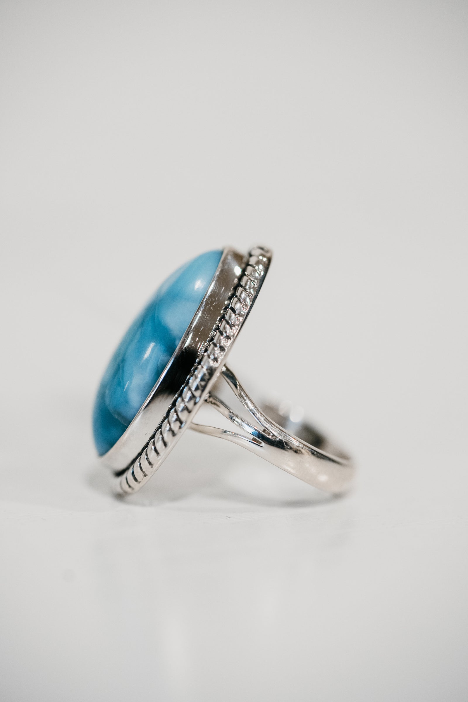 Sergio Ring | Larimar