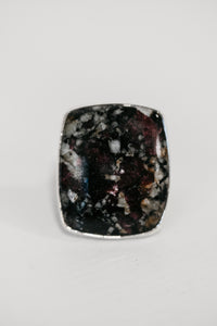 Danya Ring | #2 | Ruby Zoisite