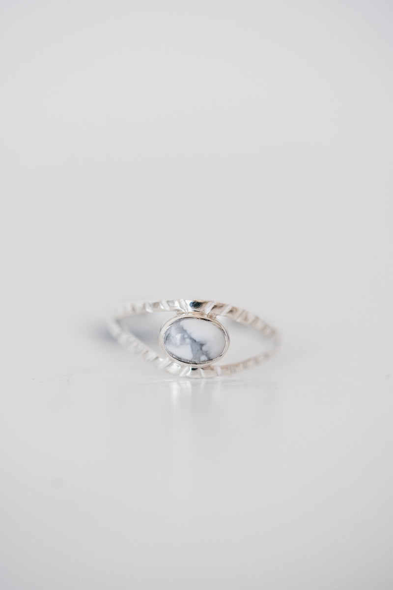 Zerah Ring | Howlite