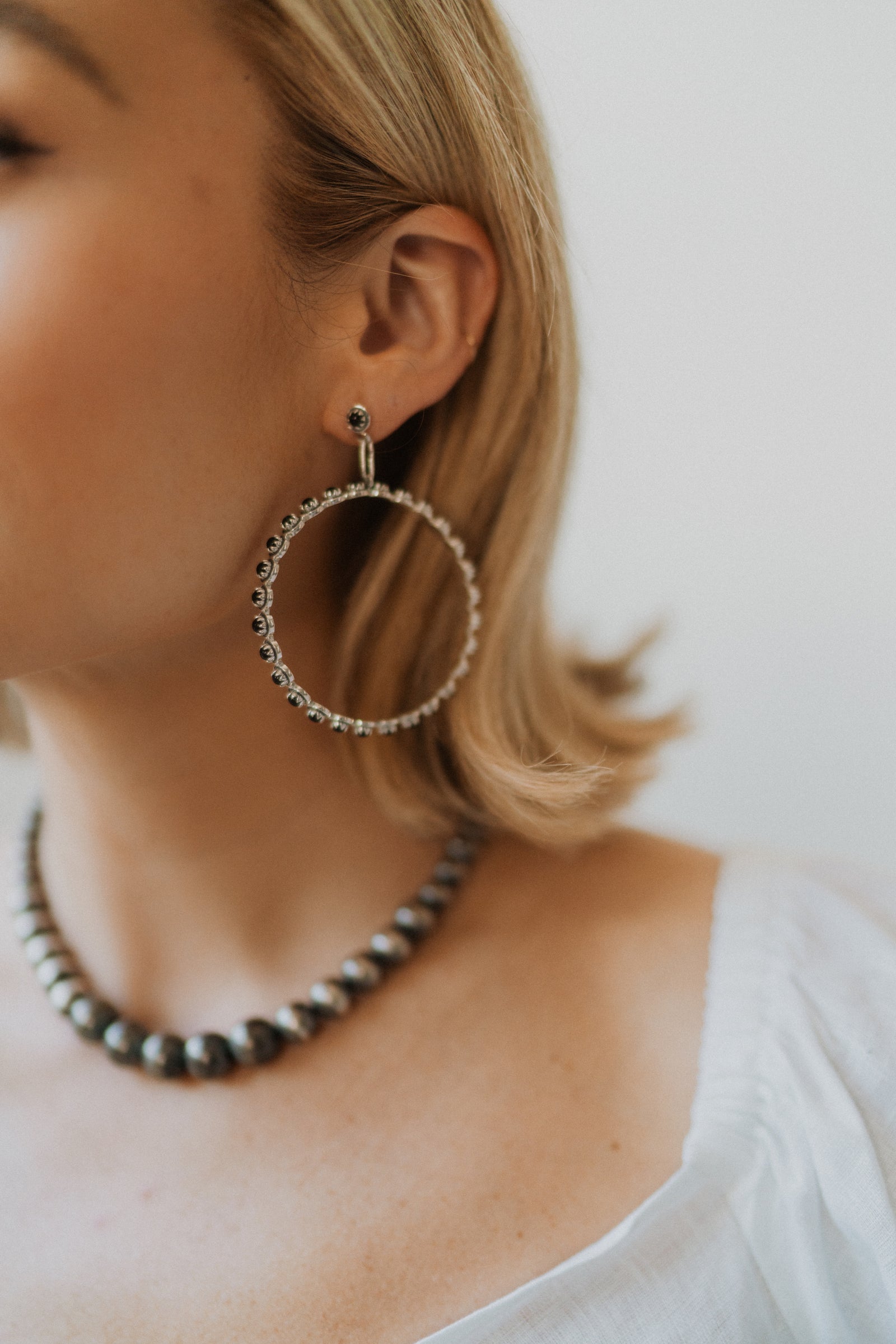 Betsy Earrings | Black