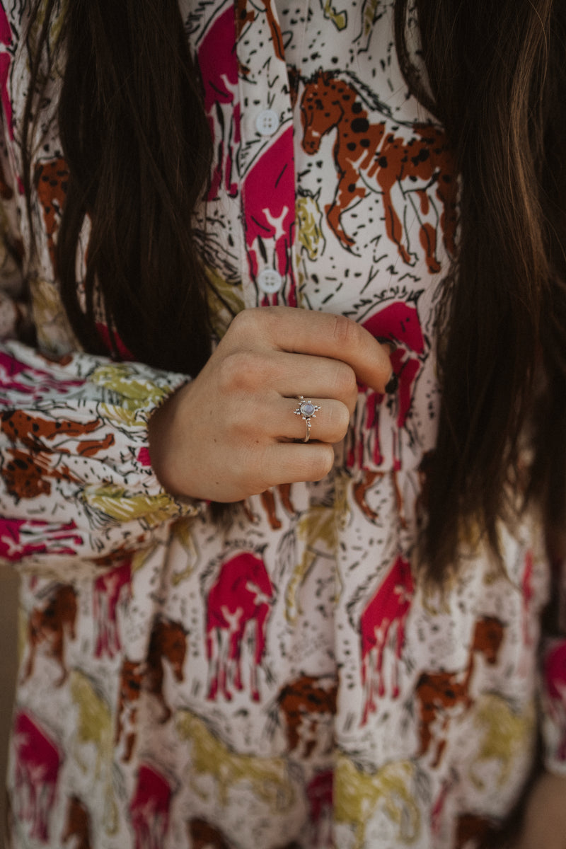 Desi Ring | Moonstone