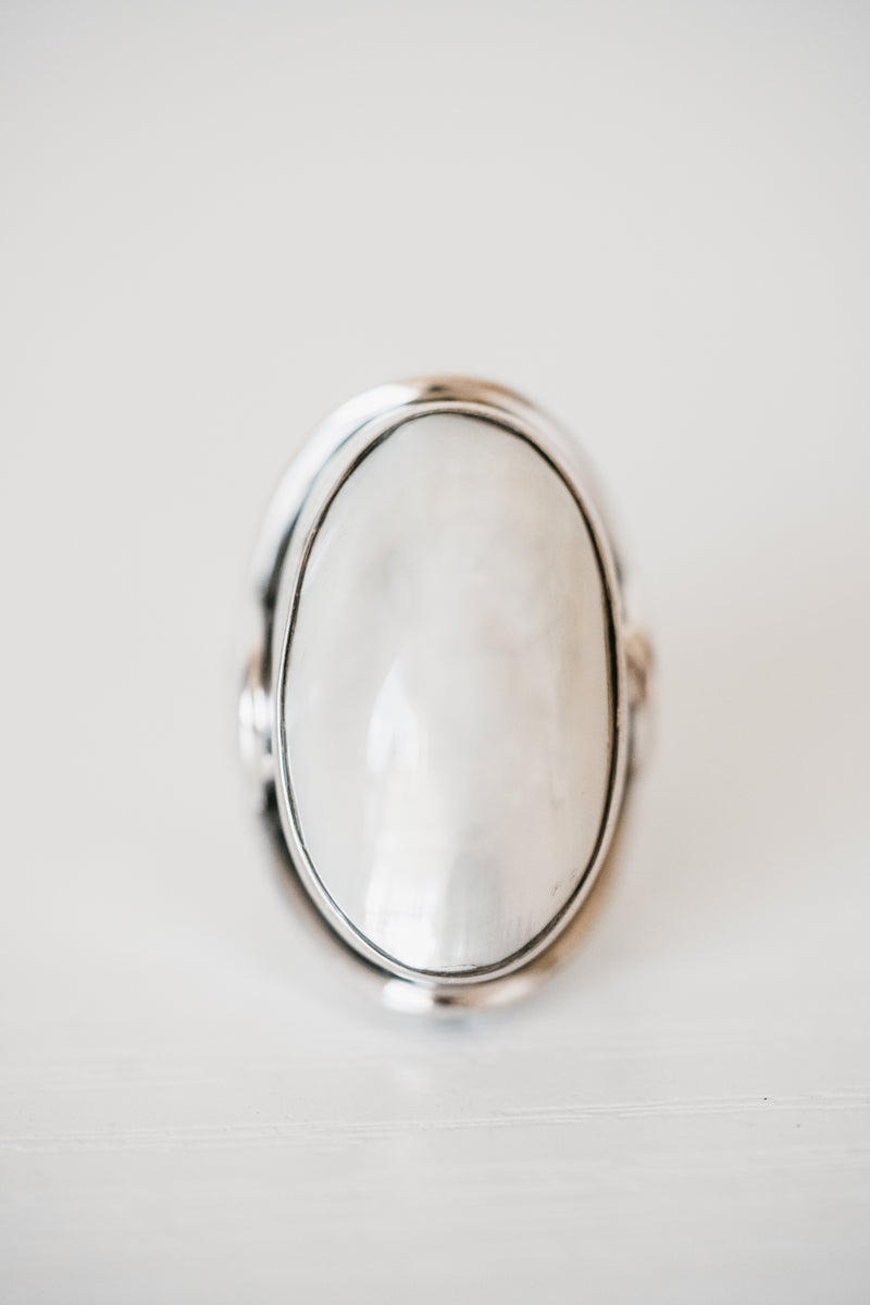 Loraine Ring | Fresh Water Pearl