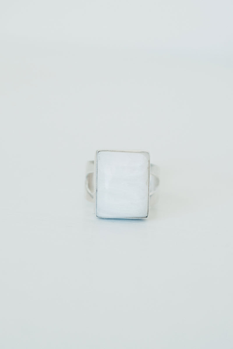 Julie Ring | Scolecite