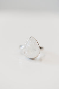Mika Ring | Rainbow Moonstone