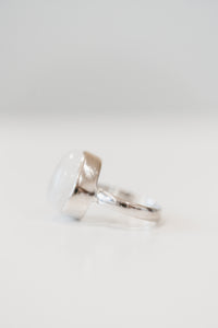 Mika Ring | Rainbow Moonstone