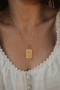 Everlasting Necklace