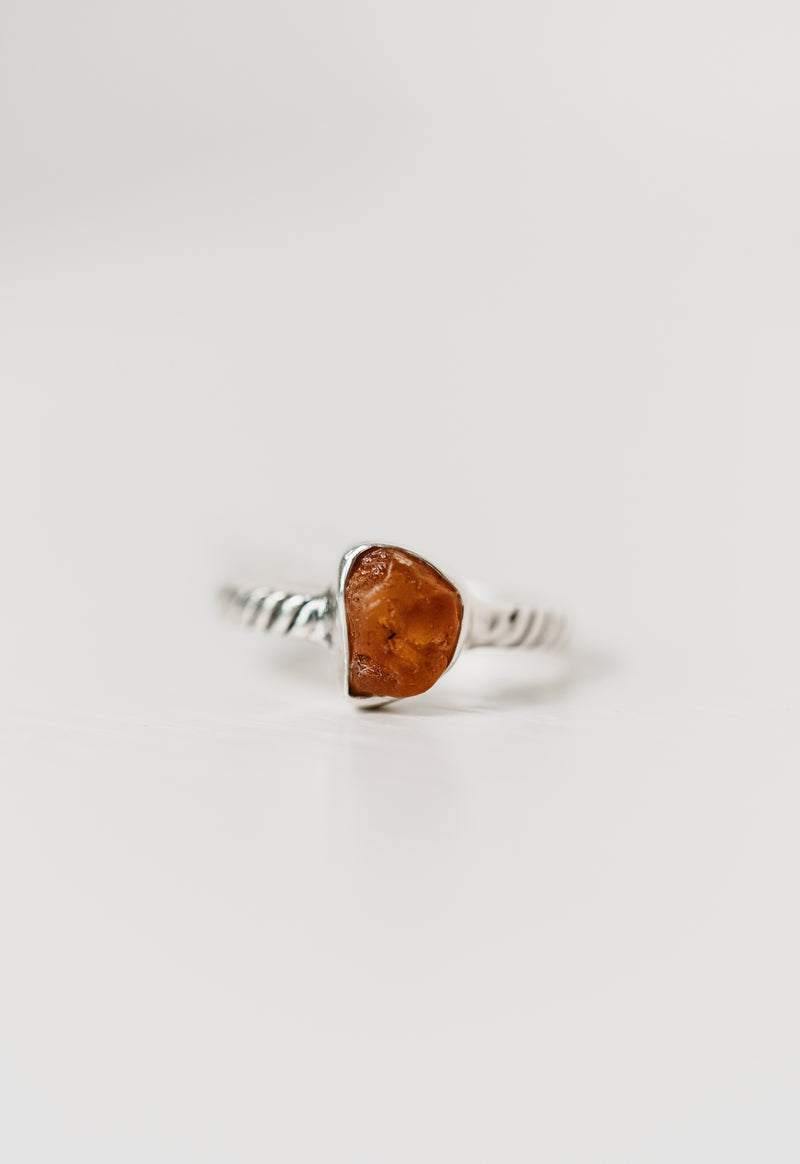 Baylor Ring | Fanta Garnet