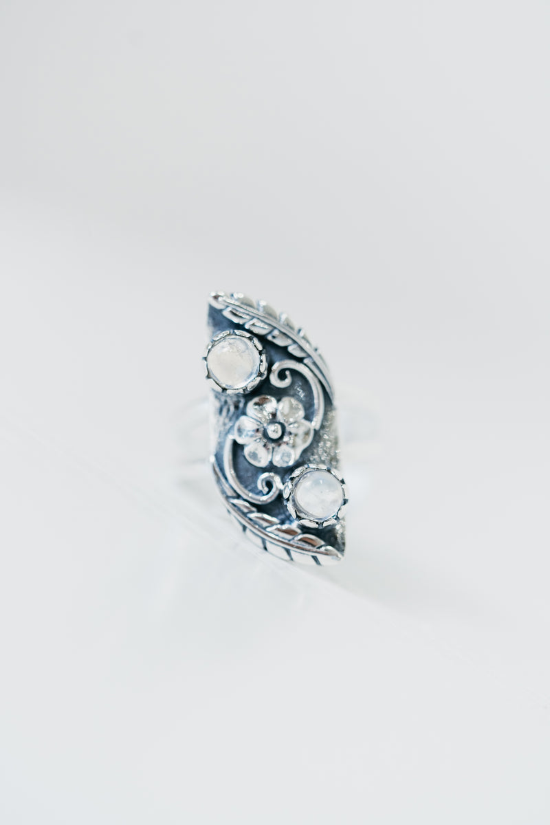 Tarla Ring | Moonstone
