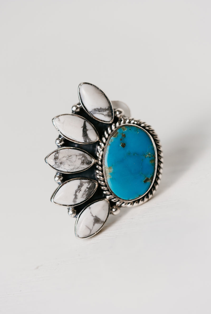 Madara Ring | Howlite + Turquoise