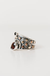 Teodora Ring | Red Garnet