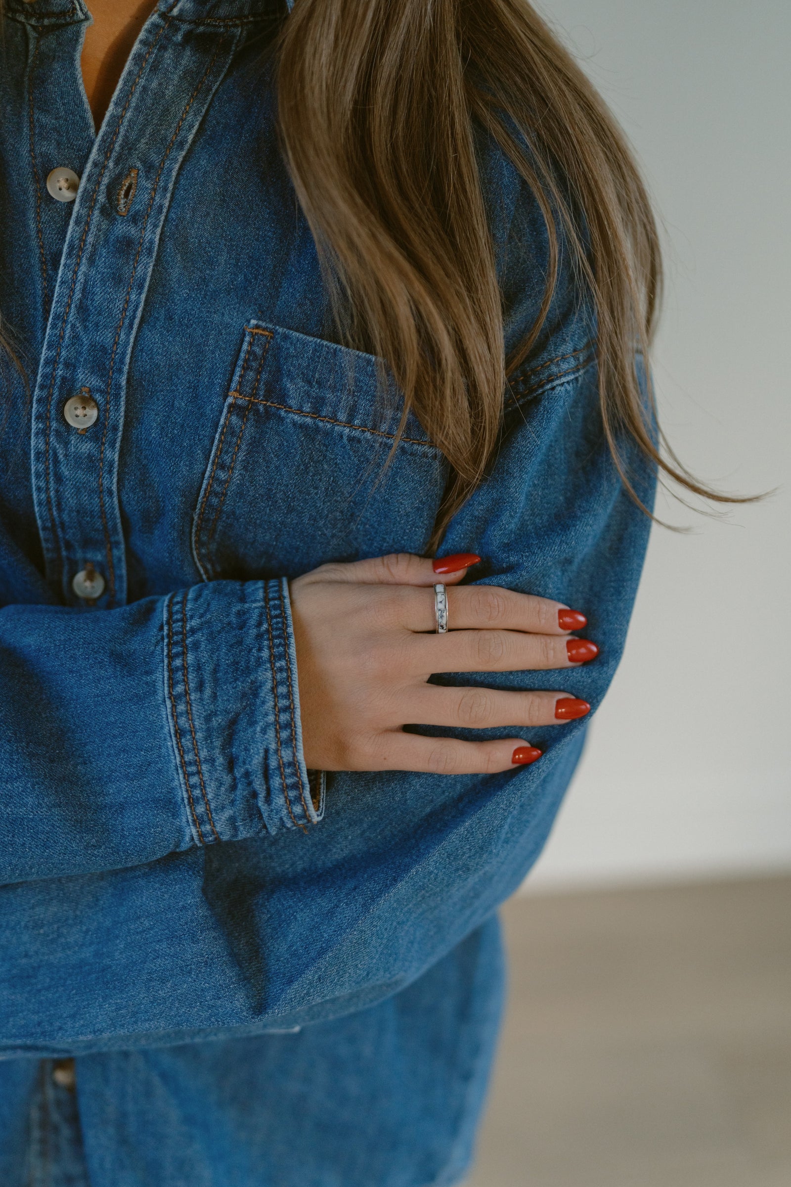 Single Bar Ring | White Buffalo