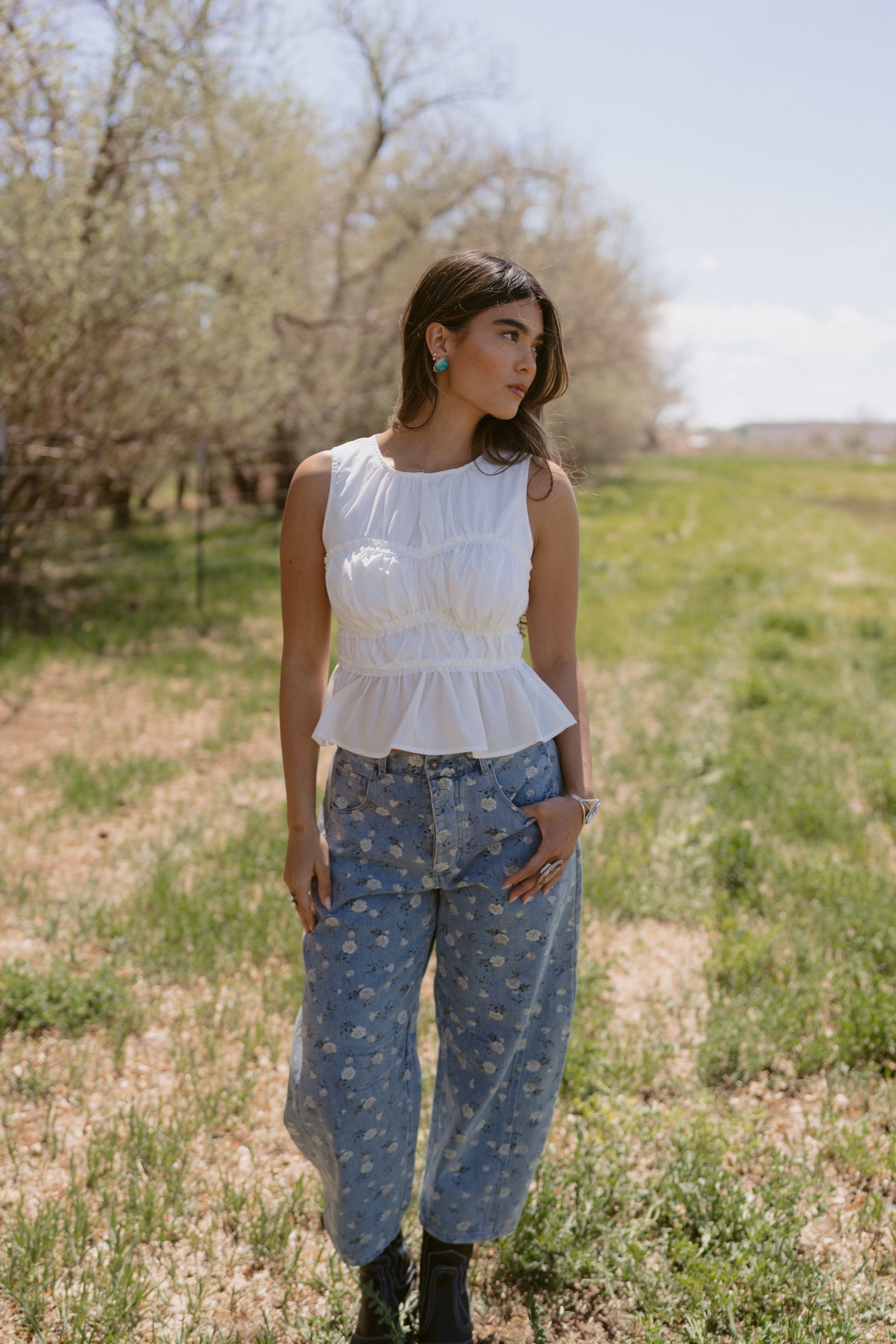 QT Flower Barrel Jeans