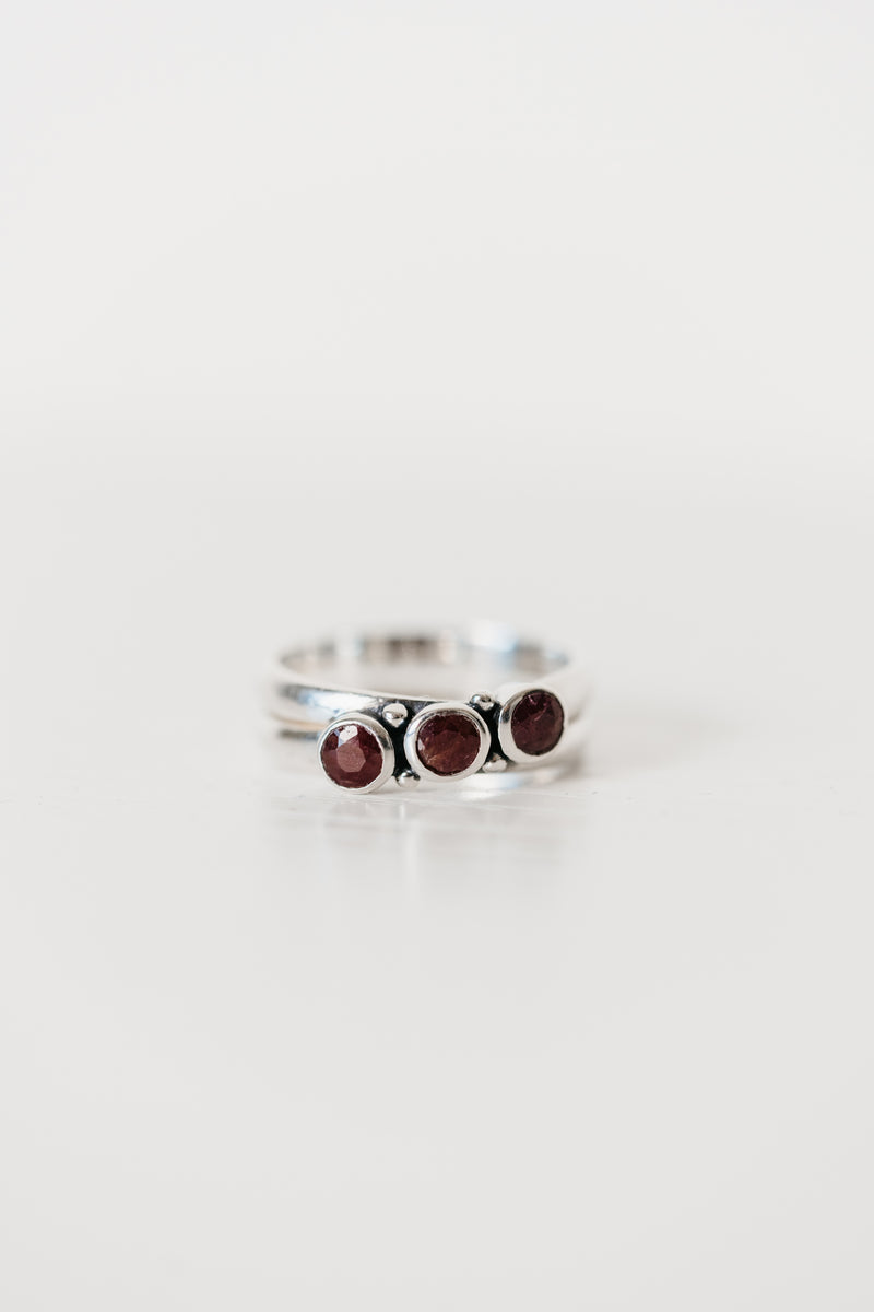 Zara Ring | Ruby
