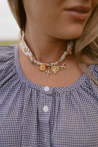 Western Tulip Scarf Necklace