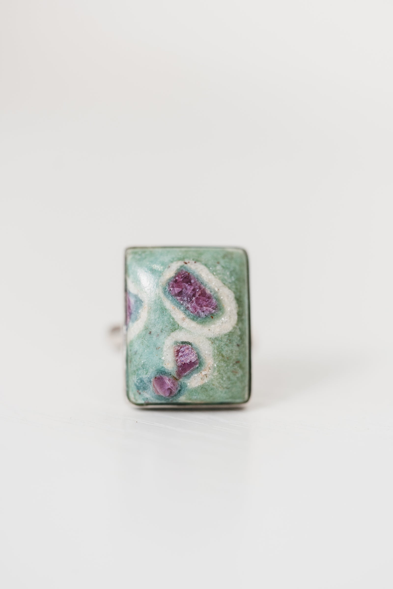 Farren Ring | Ruby Zoisitie