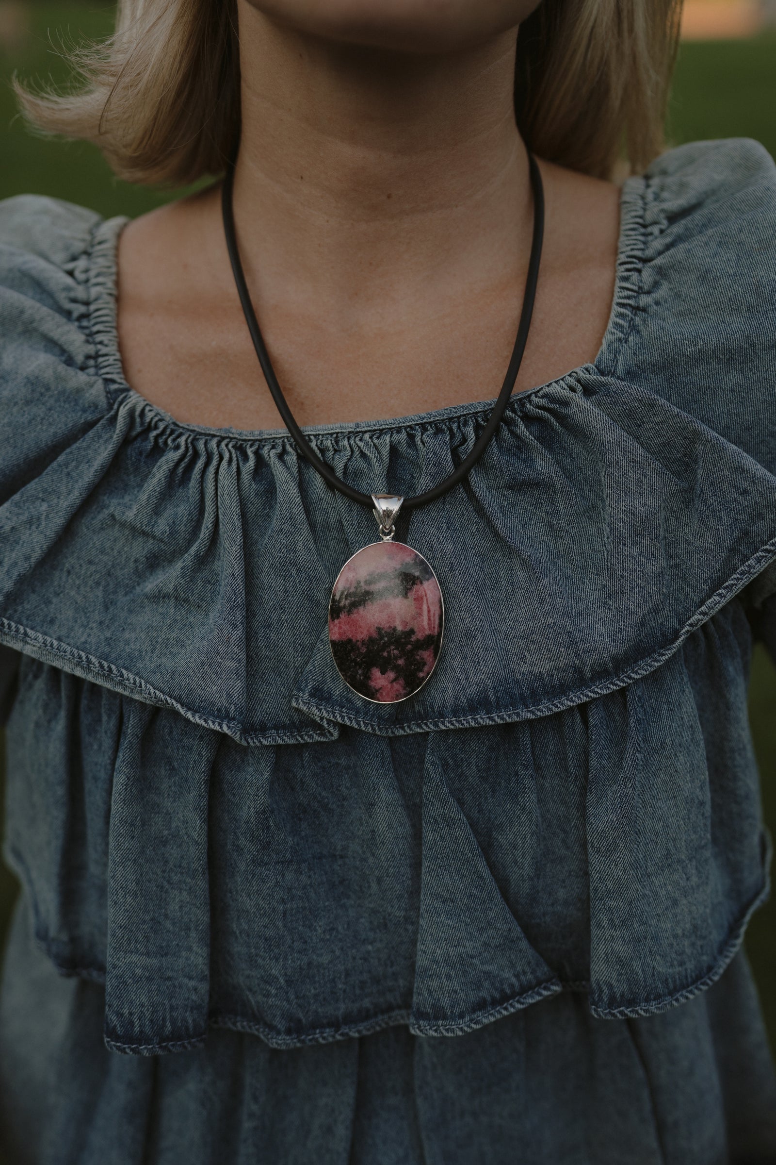 Juna Necklace