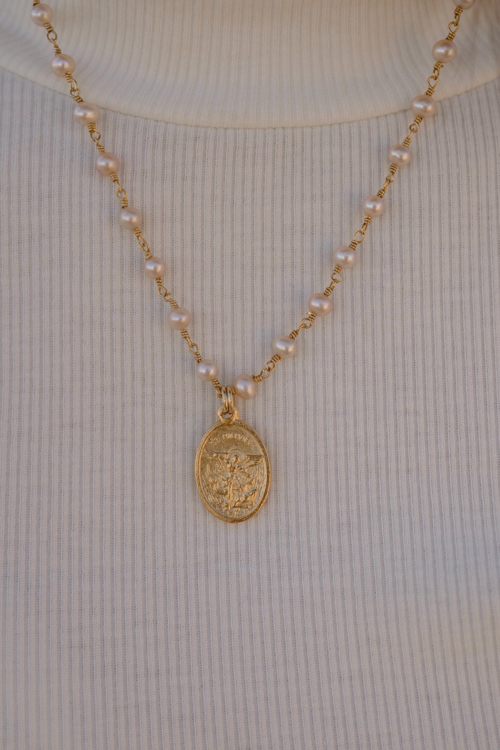 Guardian Angel Necklace | Pearl