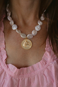 El Caballo Necklace | Flat Pearl