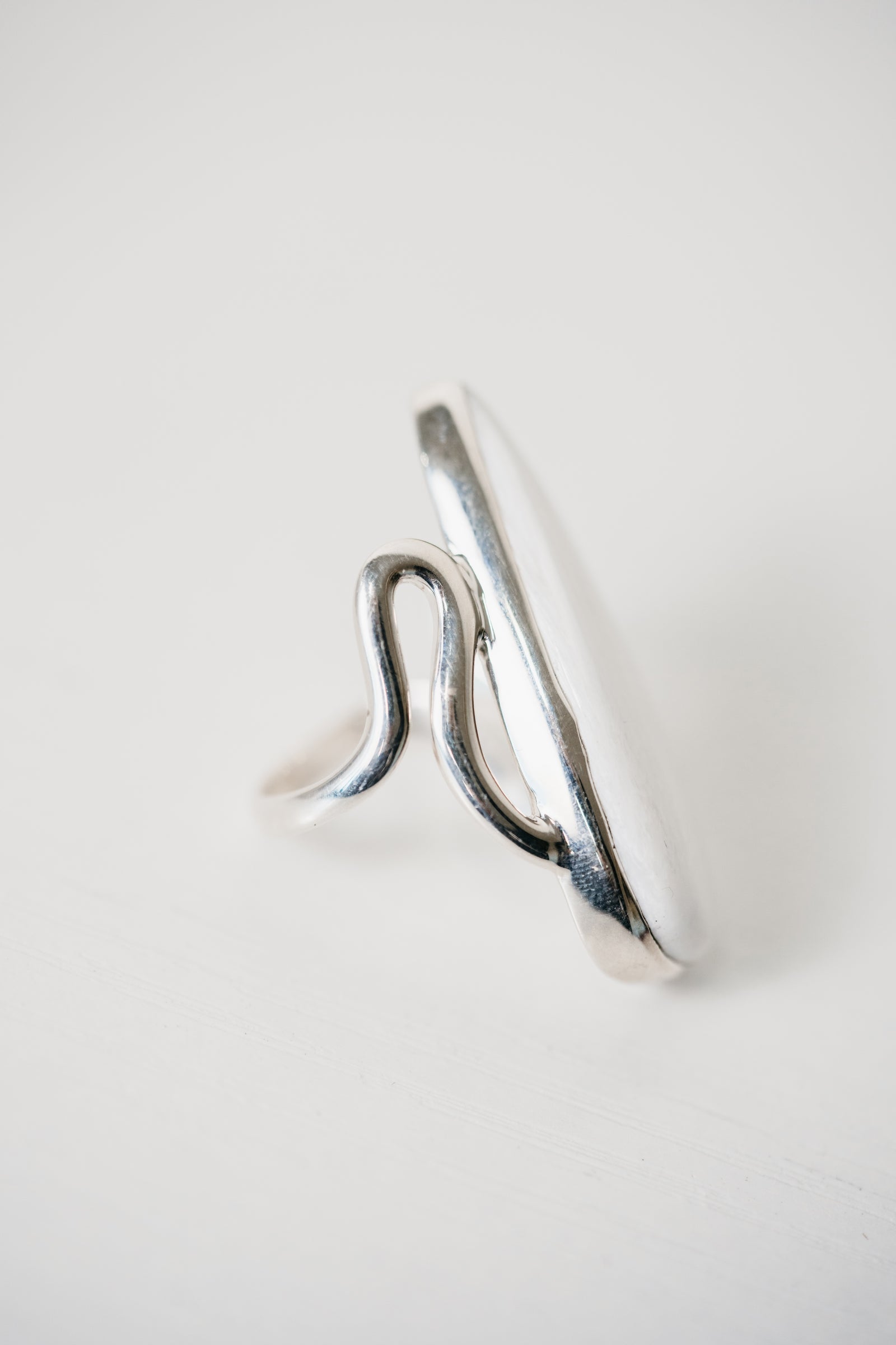 Henrietta Ring | Scolecite