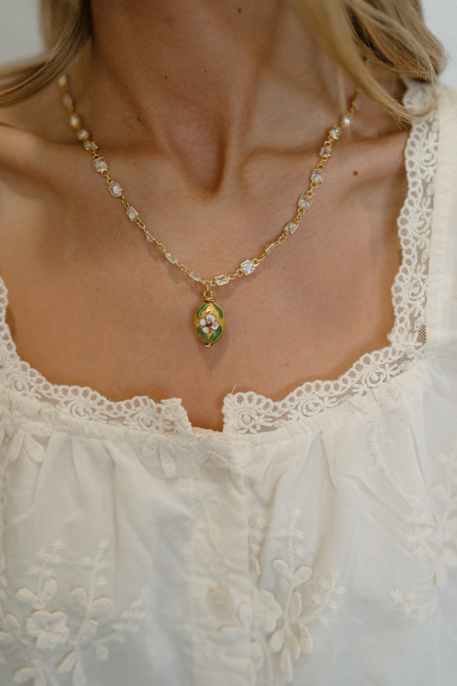 Frontier Flower Necklace