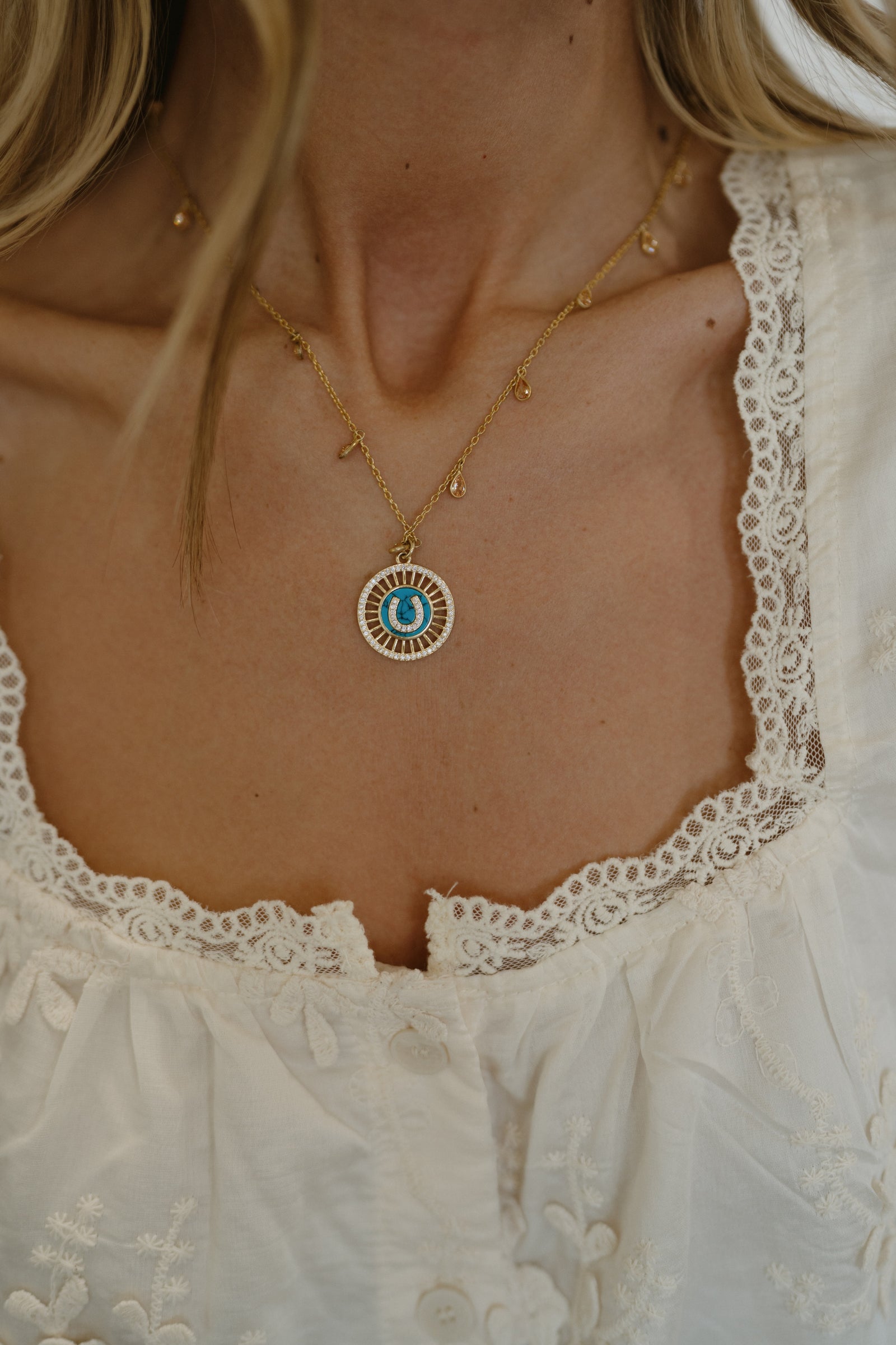Horseshoe Glam Necklace