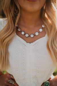 Jan Necklace | Fresh Water Pearl Coin