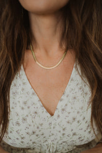 Juney Necklace | Gold