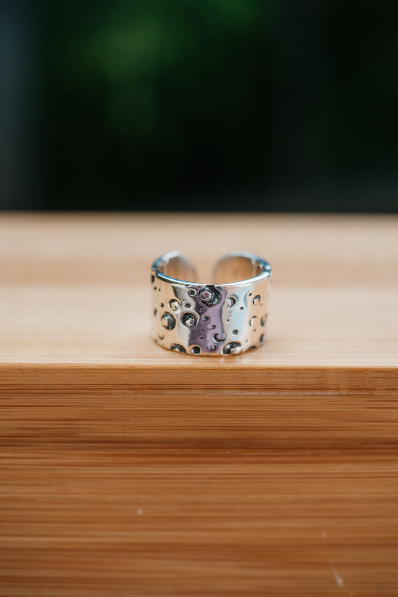 Suzy Q | Hammered Silver Band - FINAL SALE