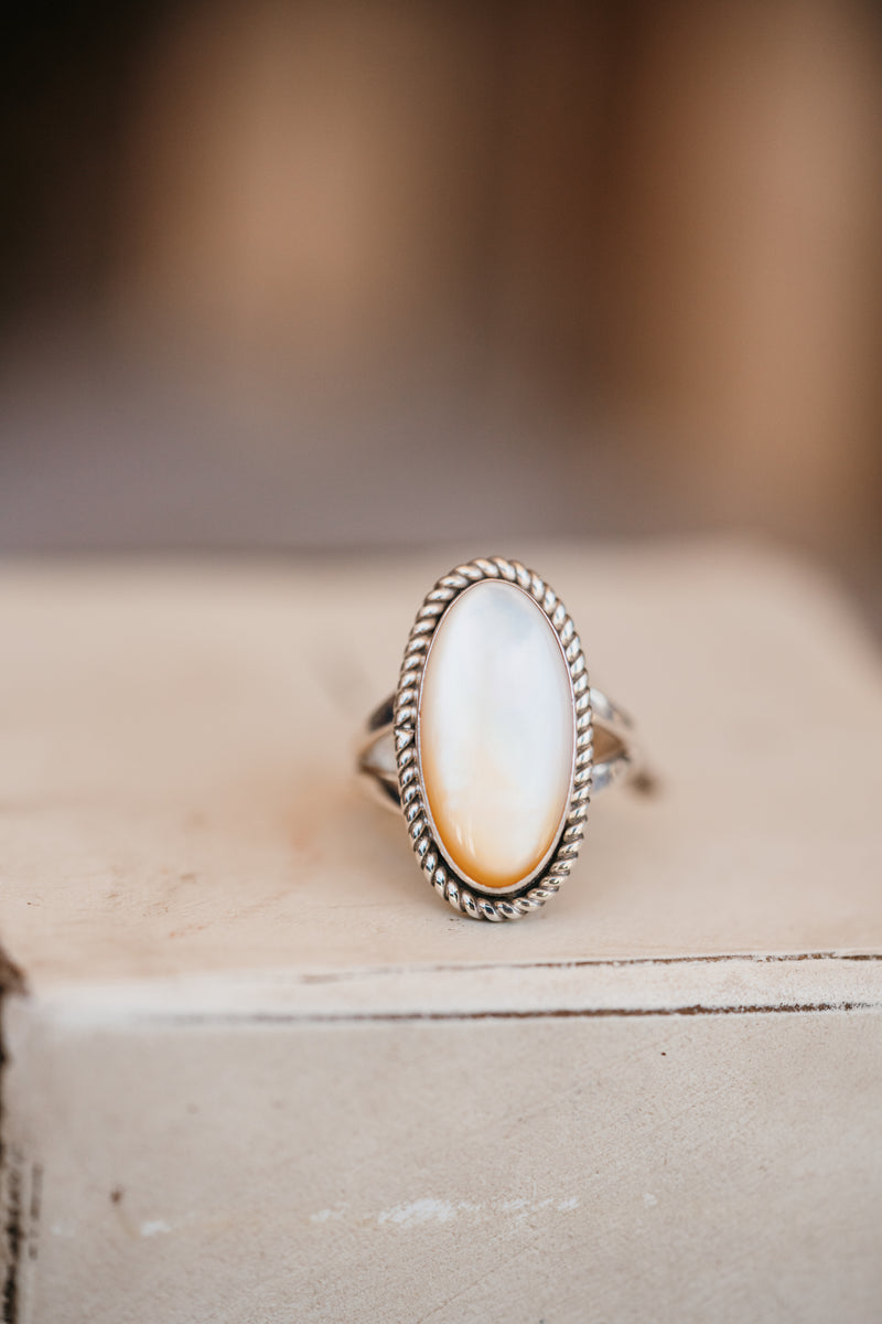 Emmie Ring | Yellow Mother of Pearl