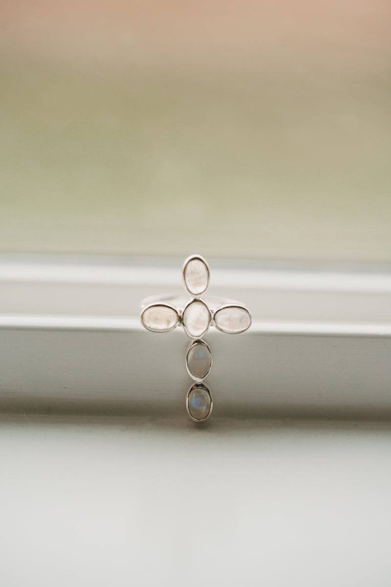 Dottie Cross Ring | Moonstone