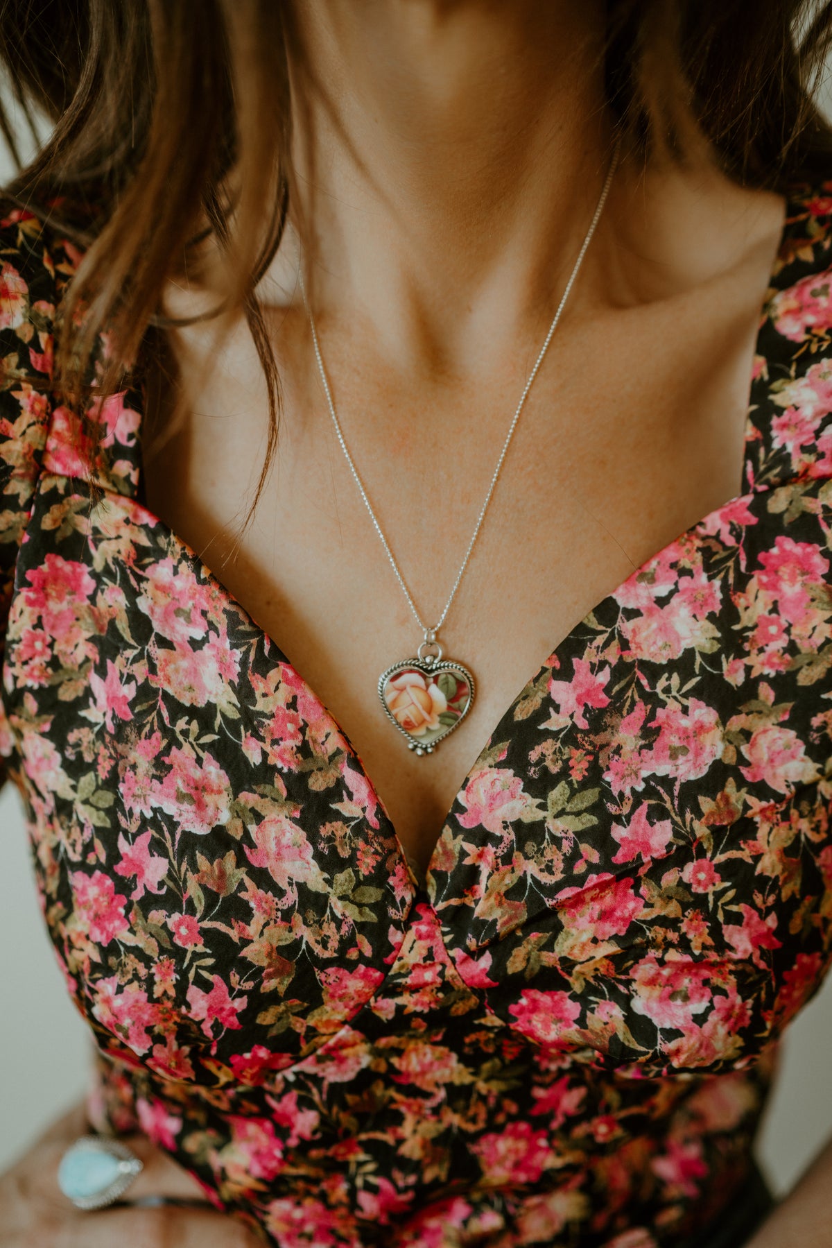 Larsa Flower Necklace