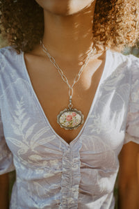 Old Time Floral Necklace