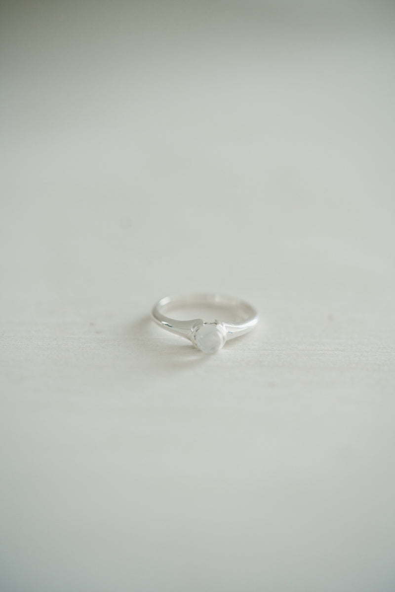 Franny Ring | Moonstone