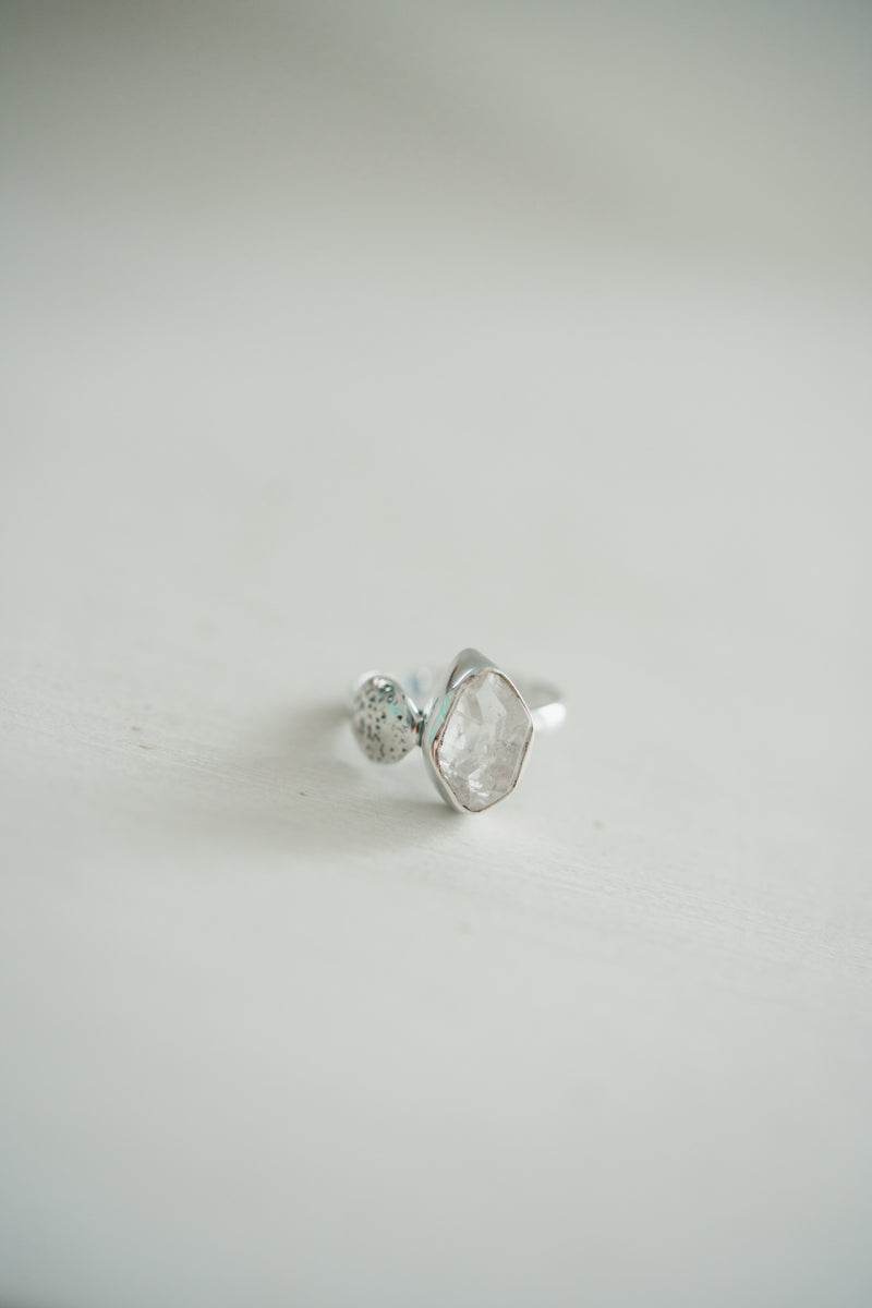 Lisa Ring | Moonstone