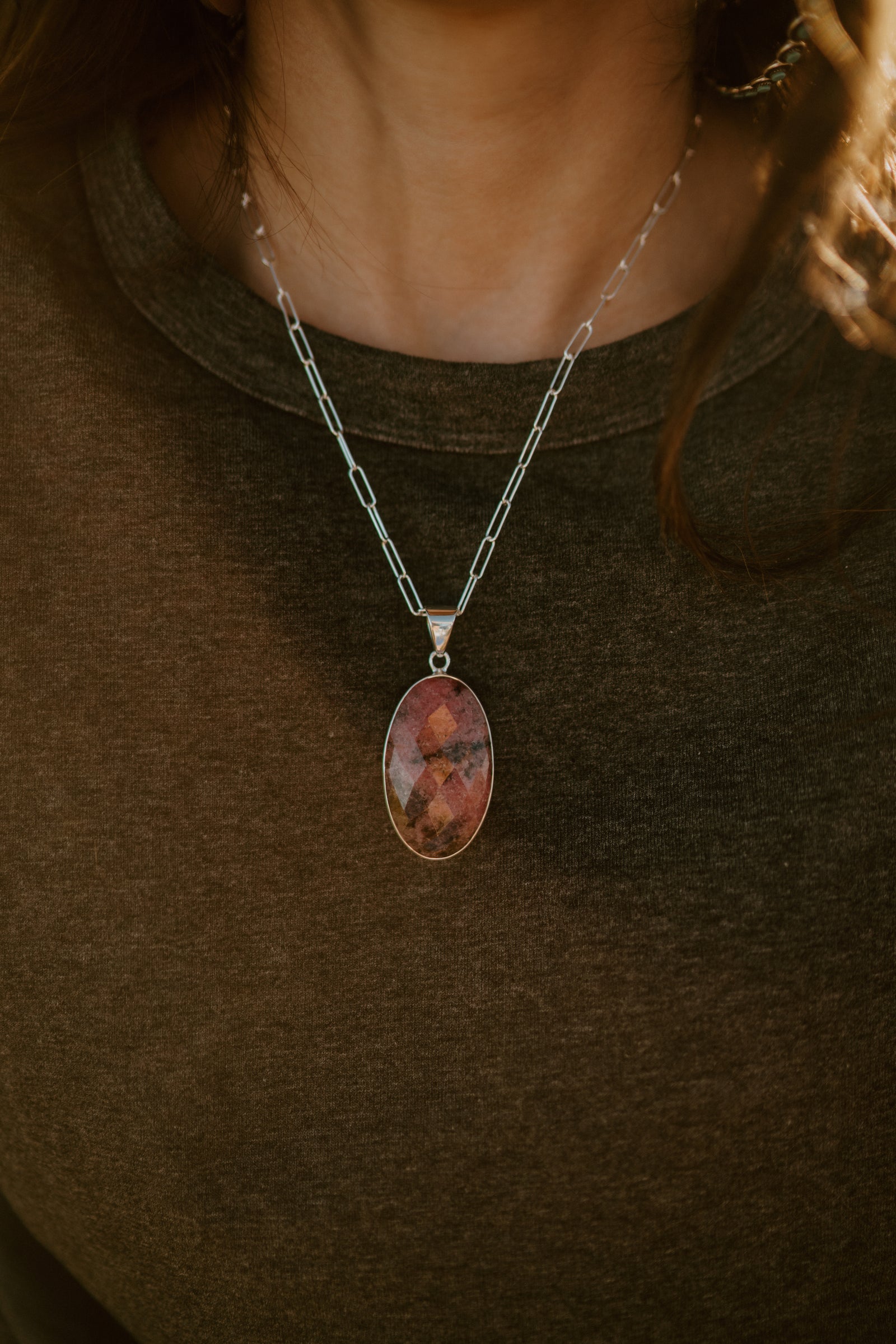 Oaks Necklace | Pink