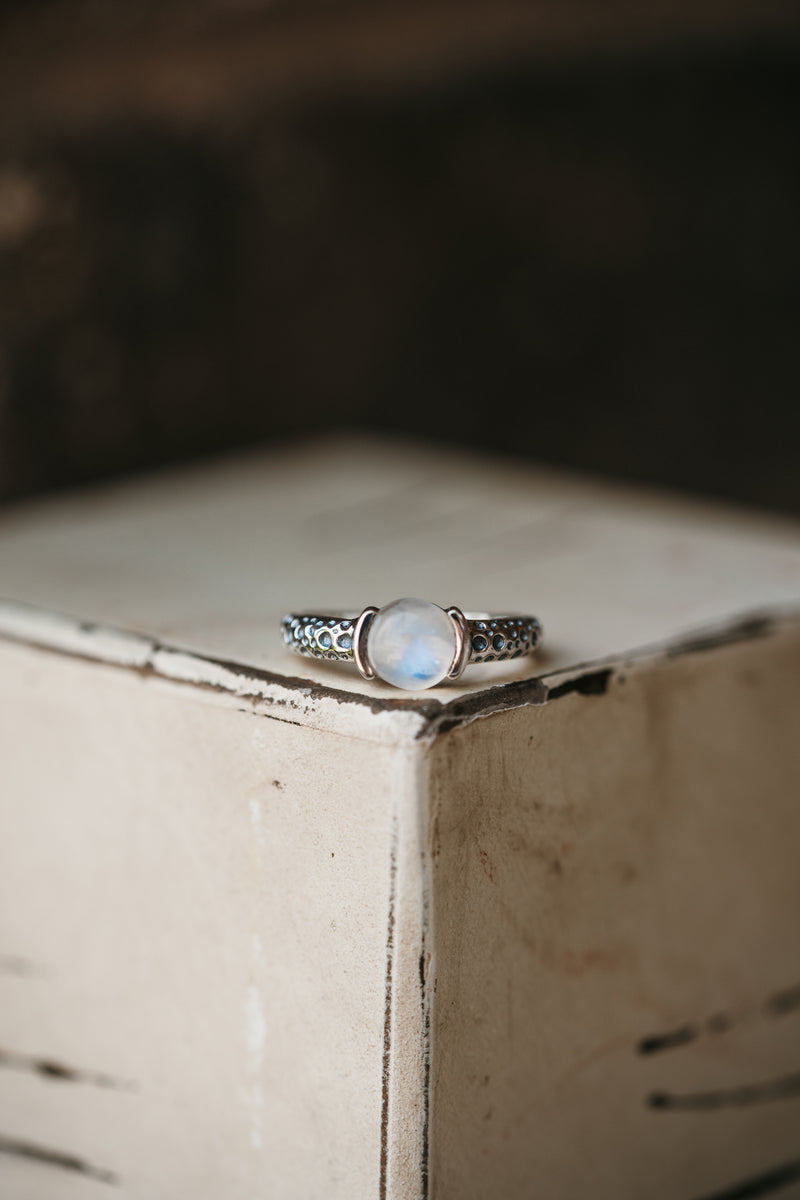 Jude Ring | Rainbow Moonstone - FINAL SALE