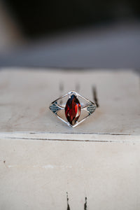 Kesla Ring | Red Garnet