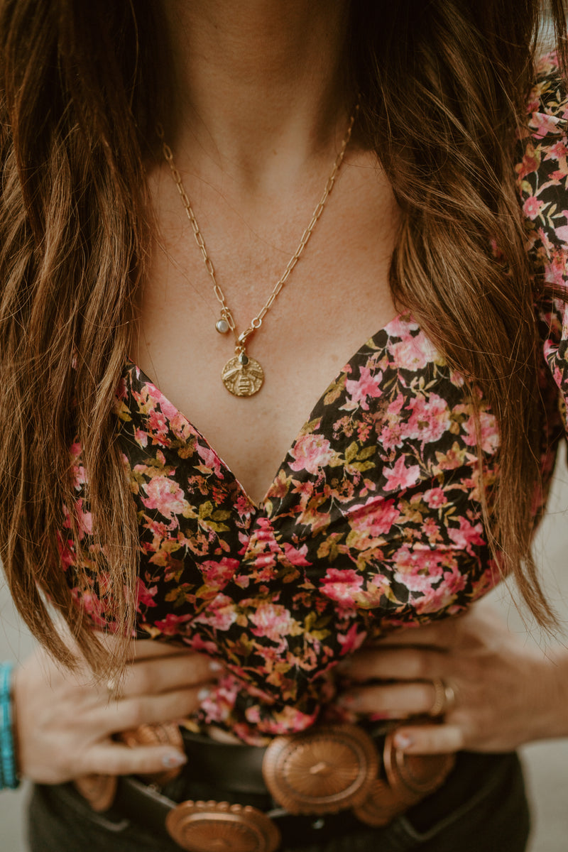 Bee Necklace | #1 | Gold - FINAL SALE