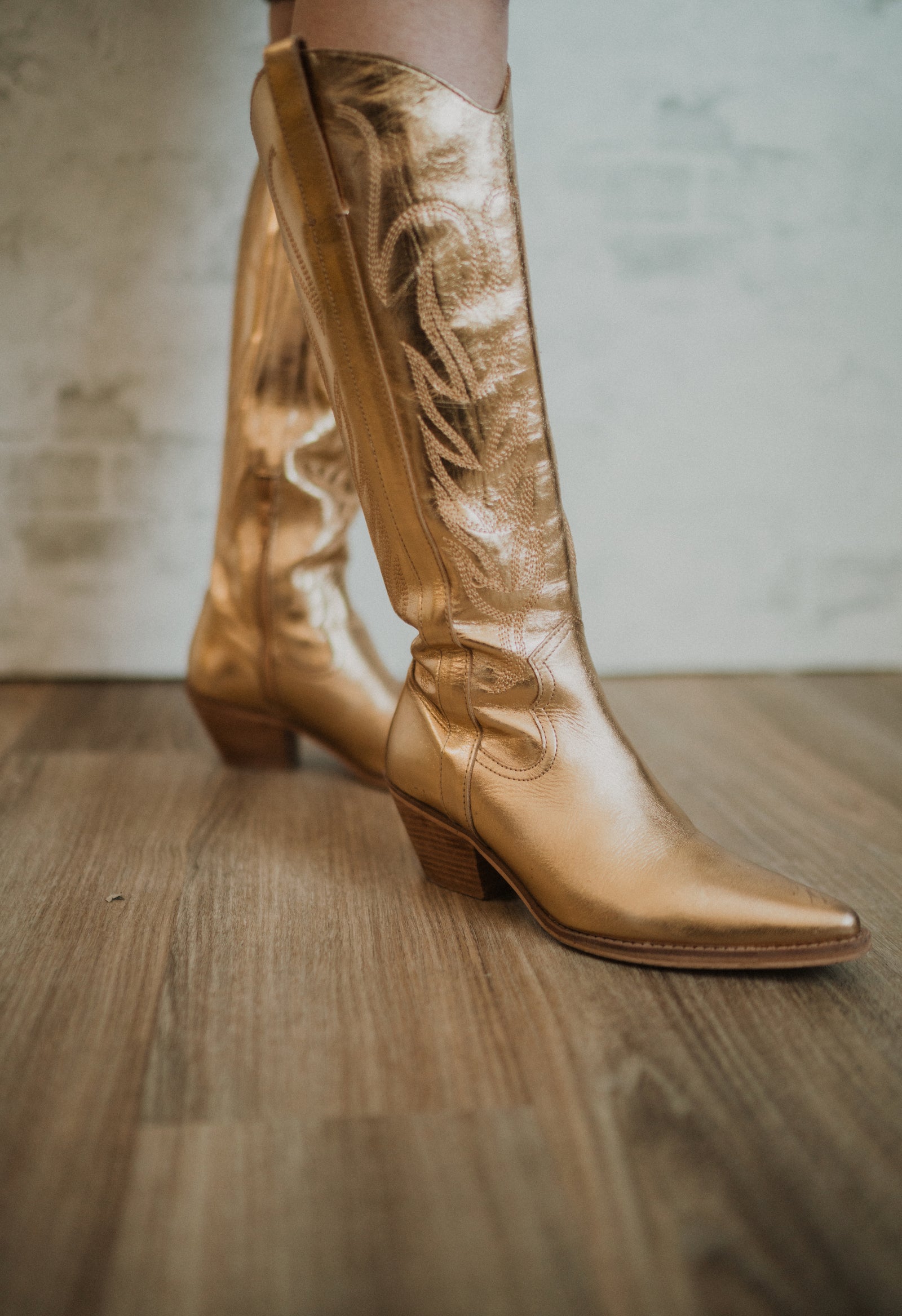 Agency Boots | Gold